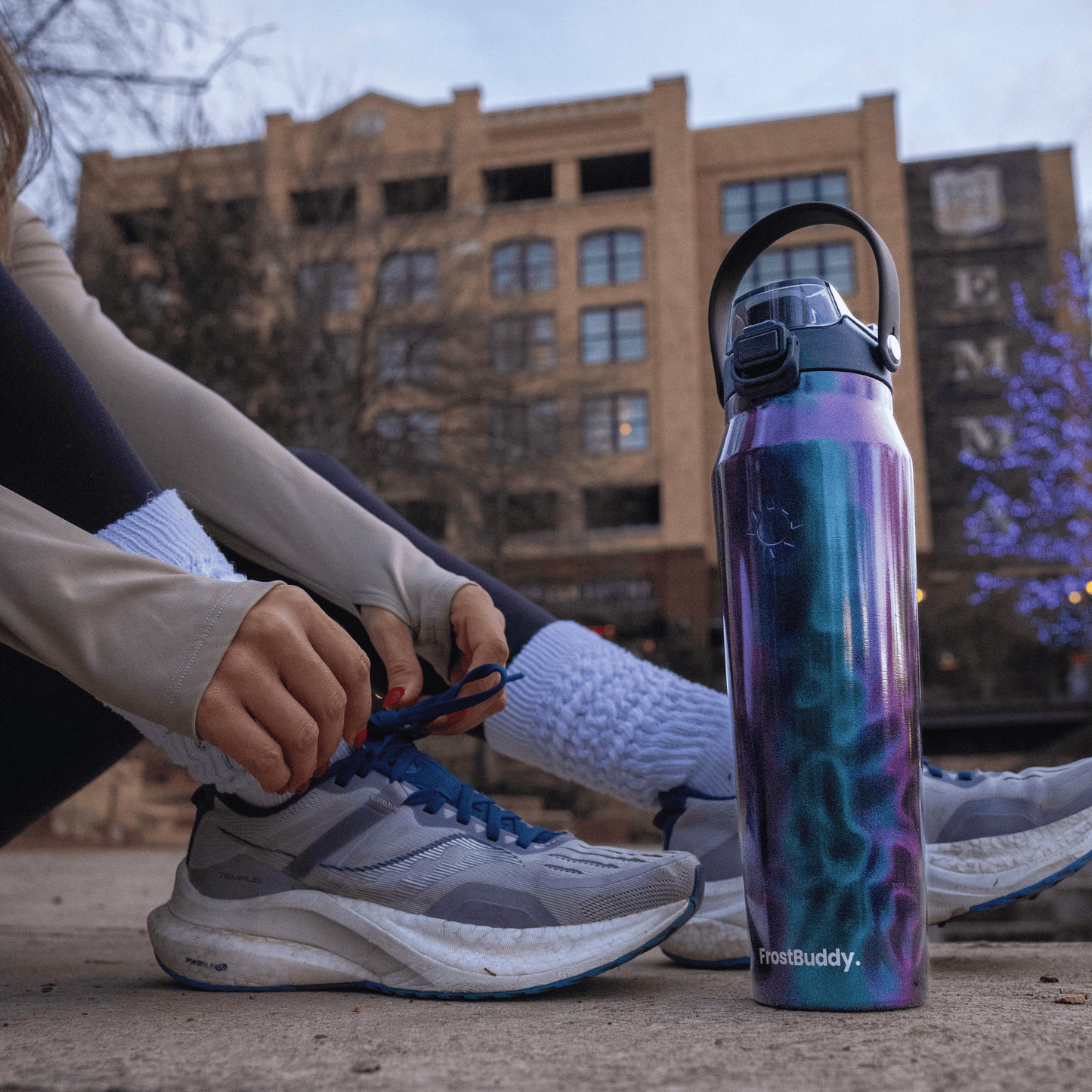 Bottle Buddy 32oz | Iowa Hawkeyes | Skin + Budz Bundle